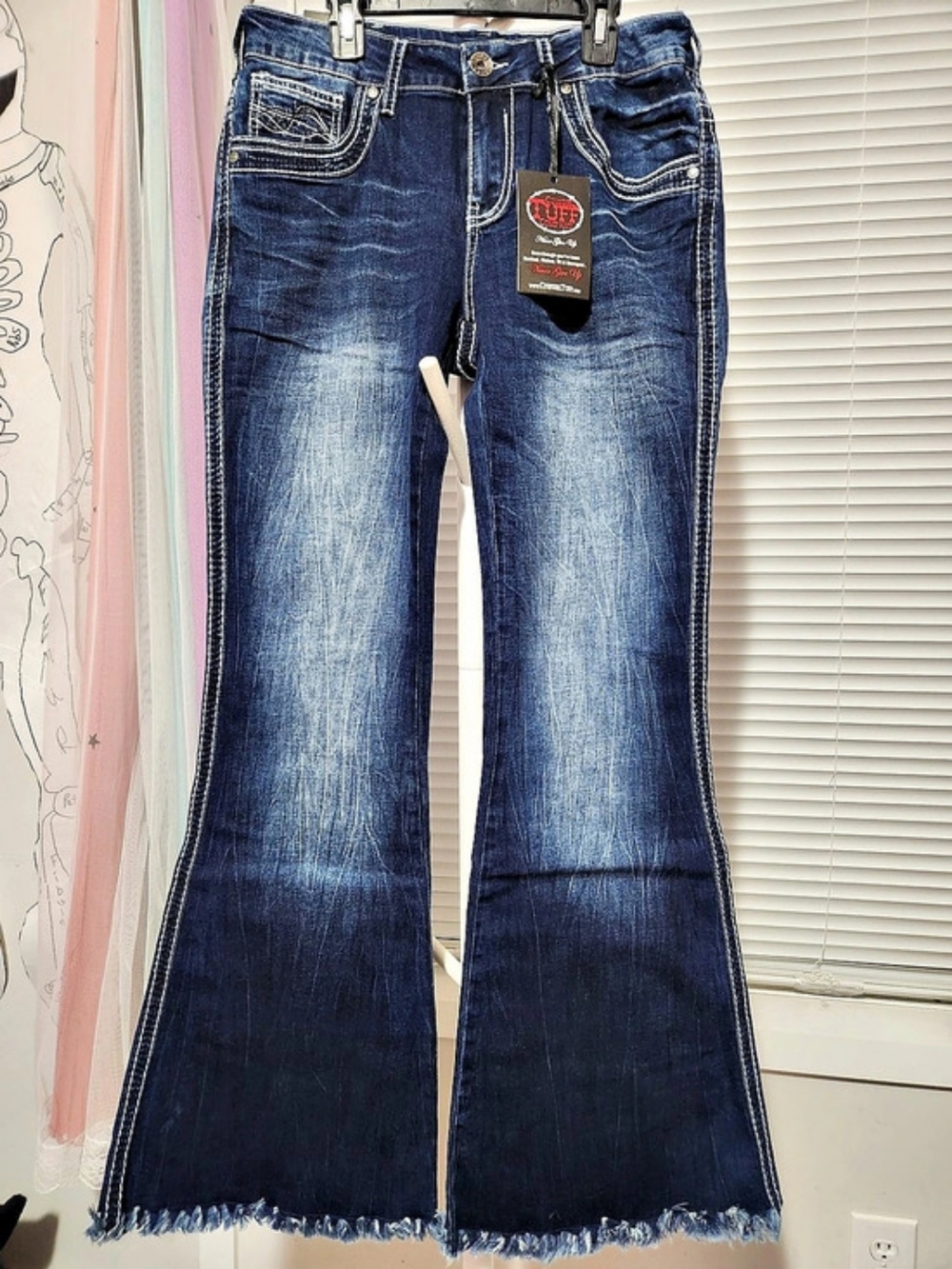 Cowgirl Tuff Co. Flare Jeans W 29 L 33 NWT